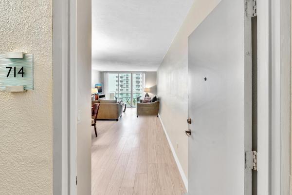 The Residences On Hollywood Beach, 3000 S Ocean Dr #714, Hollywood, Florida 33019, image 1