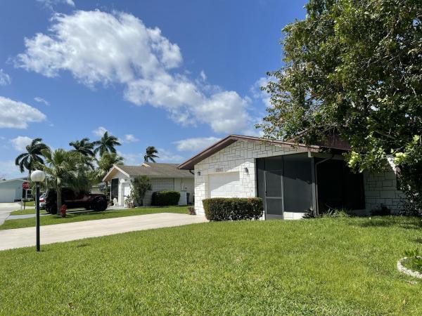 Delray Villas 4 & 5, 13817 Kaiser Trl, Delray Beach, Florida 33484, image 1