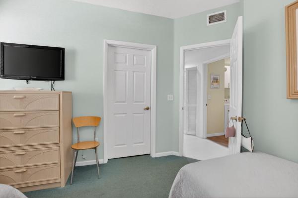 St Tropez Coach Homes, 17329 Boca Club Blvd #2, Boca Raton, Florida 33487, image 2
