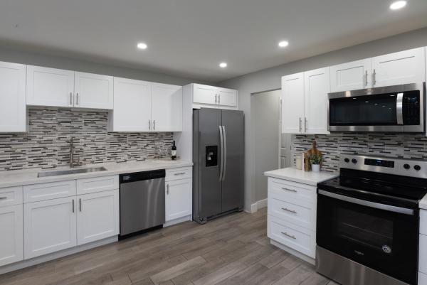 Country Manors, 13487 Barwick Rd #B, Delray Beach, Florida 33445, image 2