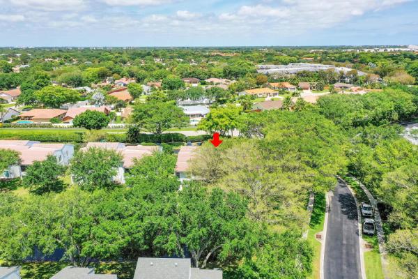 Lakes Of Woodhaven, 6245 Old Court Rd #202, Boca Raton, Florida 33433, image 2