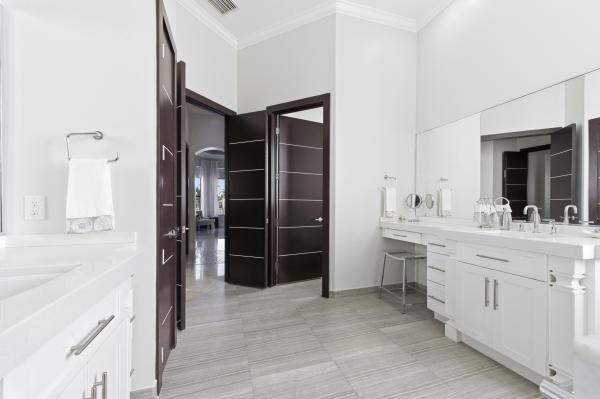 Villa Vizcaya, 345 Vizcaya Dr, Palm Beach Gardens, Florida 33418, image 1