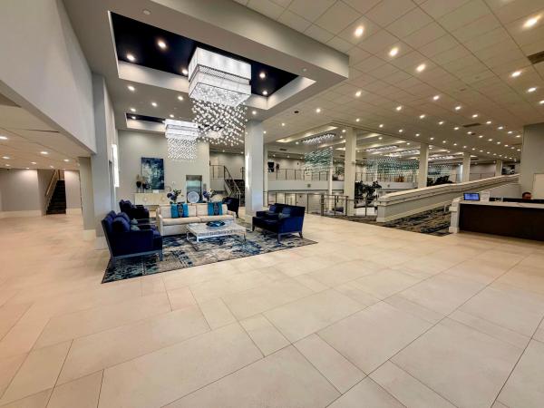 Huntington Lakes 1, 14360 Strathmore Ln #203, Delray Beach, Florida 33446, image 2