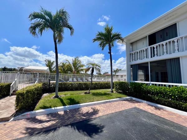 Palm Beach Villas, 4201 S Ocean Blvd, South Palm Beach, Florida 33480, image 1