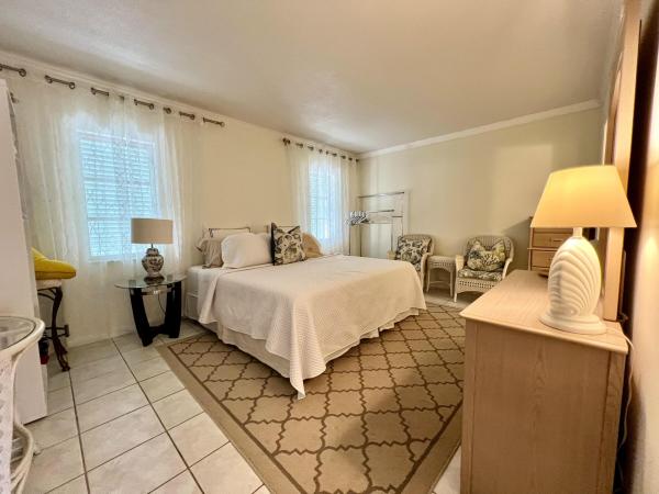 Palm Beach Villas, 4201 S Ocean Blvd #M5, South Palm Beach, Florida 33480, image 3