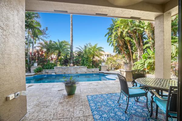 Versailles At Wellington, 3483 Collonade Dr, Wellington, Florida 33449, image 2