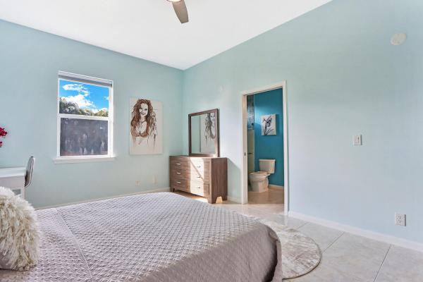 Palm Beach Country Estates, 16146 N 72nd Dr Dr, Palm Beach Gardens, Florida 33418, image 1
