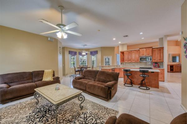 Maplewood, 10370 NW 14th Pl, Coral Springs, Florida 33071, image 2