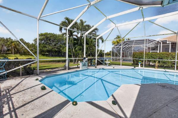 The Estates Of Boynton Waters, 6939 Cobia Cir, Boynton Beach, Florida 33437, image 3