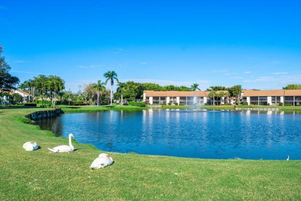 Boca Delray Golf & Country Club, 5692 Willow Creek Ln, Delray Beach, Florida 33484, image 1