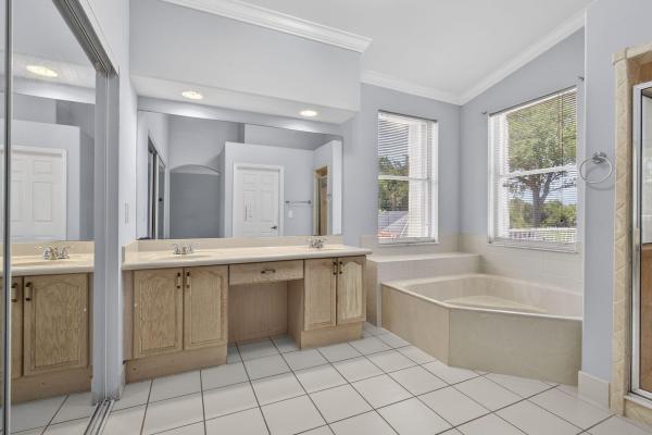 Shadow Creek Village, 6263 Shadow Tree Ln, Lake Worth, Florida 33463, image 2