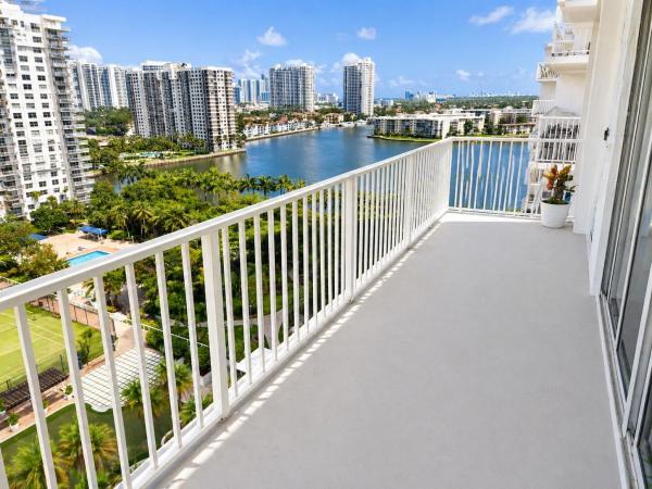 Admirals Port West, 2801 NE 183rd St #1502W, Aventura, Florida 33160, image 1