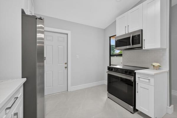 Palm Chase, 10924 Roebelini Palm Ct #A, Boynton Beach, Florida 33437, image 3