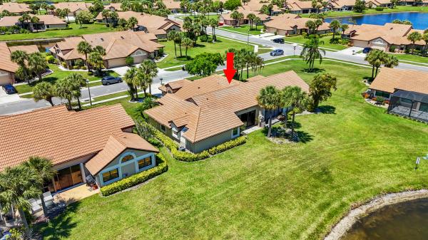 Hampton At Aberdeen, 8180 Bellwort Pl, Boynton Beach, Florida 33472, image 2