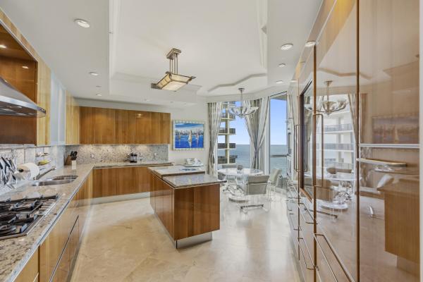 Turnberry Ocean Colony North Tower, 16051 Collins Ave #1104, Sunny Isles Beach, Florida 33160, image 2