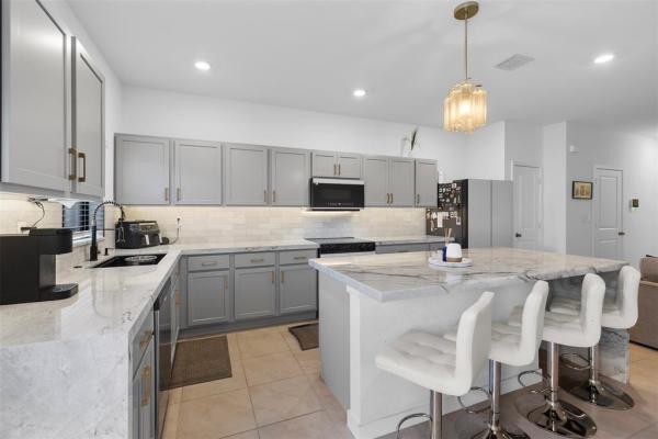 Highland Oaks, 884 NW 3rd Ter, Pompano Beach, Florida 33060, image 1
