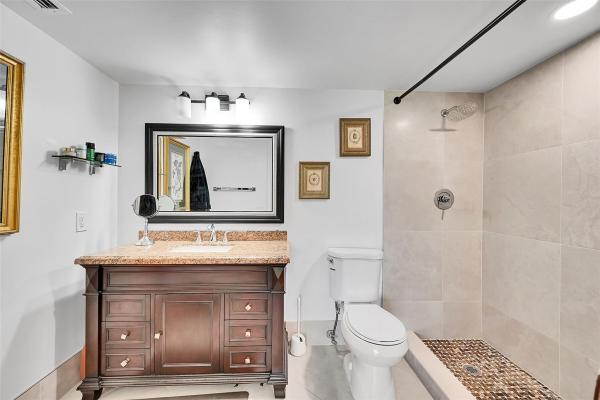 Victoria Village, 2804 Victoria Way #C3, Coconut Creek, Florida 33066, image 2