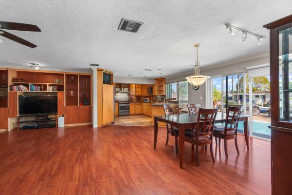 Cypress Harbor, 101 SE 14th St, Pompano Beach, Florida 33060, image 3