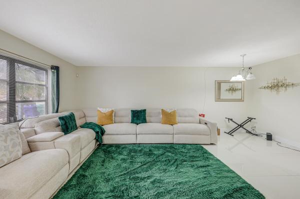 4003 W Woodscape Dr #2-K, Miramar, Florida 33023, image 1