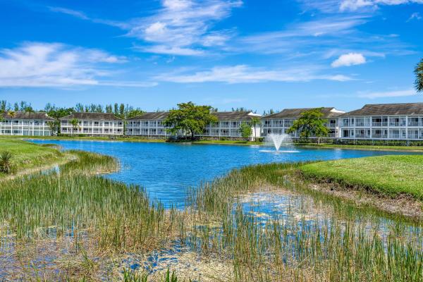 229 Cypress Point Dr, Palm Beach Gardens, Florida 33418, image 1