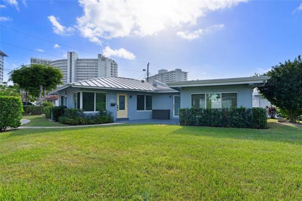 Breakwater Surf Club, 2000 SE 26th Ave, Fort Lauderdale, Florida 33316, image 1