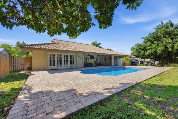 Oakwood, 9924 NW 3rd Pl, Coral Springs, Florida 33071, image 1