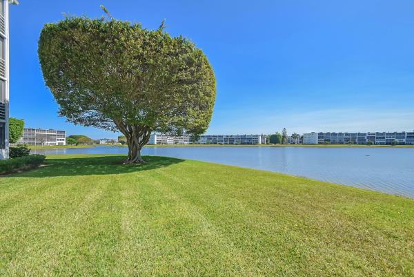 4015 Cornwall A, Boca Raton, Florida 33434, image 1