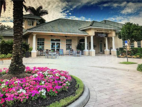 1118 Chinaberry Dr, Weston, Florida 33327, image 1