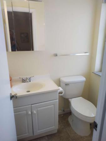 Imperial Point Colonnades, 2180 NE 67th St #721, Fort Lauderdale, Florida 33308, image 1