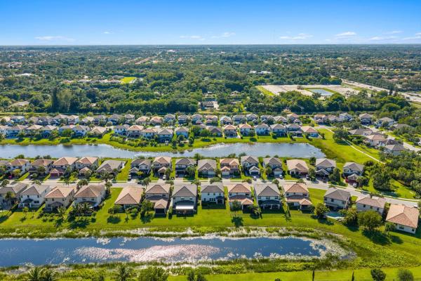 Silverwood Estates, 7188 Sandgrace Ln, Lake Worth, Florida 33463, image 3