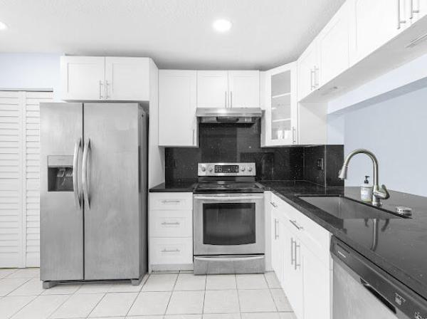 Kingsley Commons, 4408 NW 92nd Way, Sunrise, Florida 33351, image 1