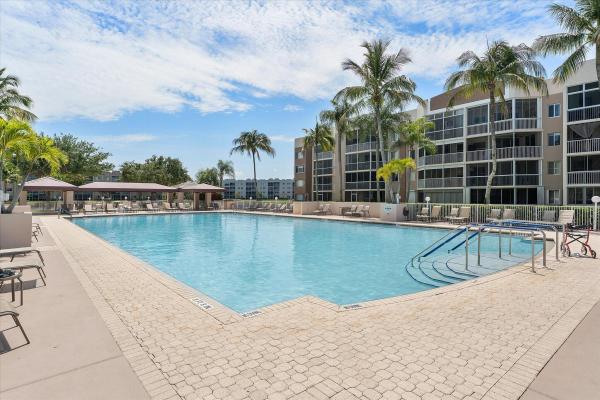 Granville, 7618 Granville Dr #110-E, Tamarac, Florida 33321, image 2
