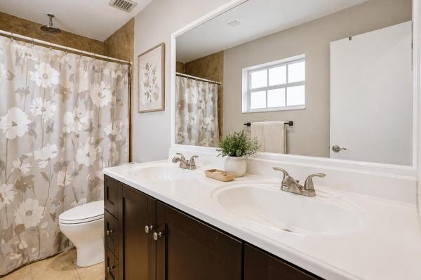 Lakewood On The Green, 5544 Lakewood Cir S #F, Margate, Florida 33063, image 1