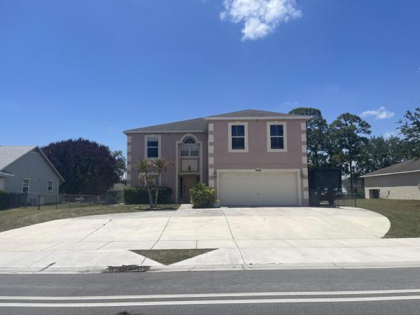 Riverview, 1994 SE Floresta Dr, Port St. Lucie, Florida 34983, image 2