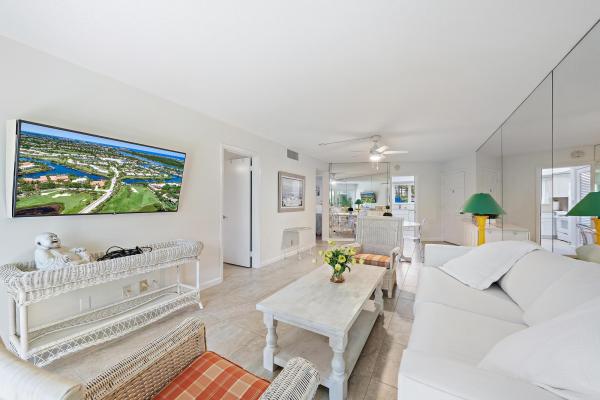 The Greenbrier, 50 Celestial Way #105, Juno Beach, Florida 33408, image 2