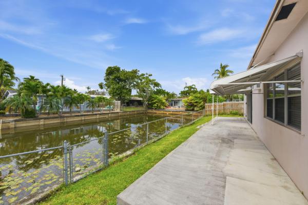 Royal Palm Isles, 1772 NW 38th St, Oakland Park, Florida 33309, image 1