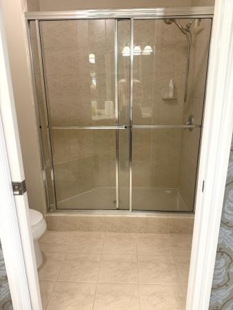 Royal Point At Palm-Aire, 3500 Oaks Clubhouse Dr #303, Pompano Beach, Florida 33069, image 2