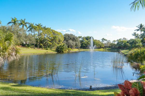 Saturnia, 19434 Estuary Dr, Boca Raton, Florida 33498, image 2