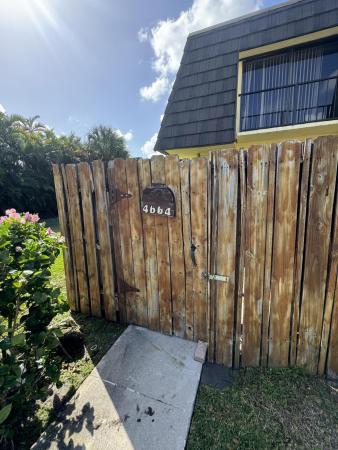 Cherry Lane Townhomes, 4664 Cherry Rd, West Palm Beach, Florida 33417, image 2
