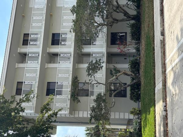 Whitehall Village, 2561 Village Blvd #101, West Palm Beach, Florida 33409, image 3