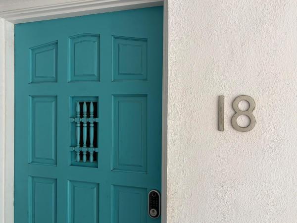 Beach Breeze, 625 Orton Ave #18, Fort Lauderdale, Florida 33304, image 2