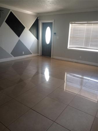 Collier City, 2900 NW 8th St, Pompano Beach, Florida 33069, image 1