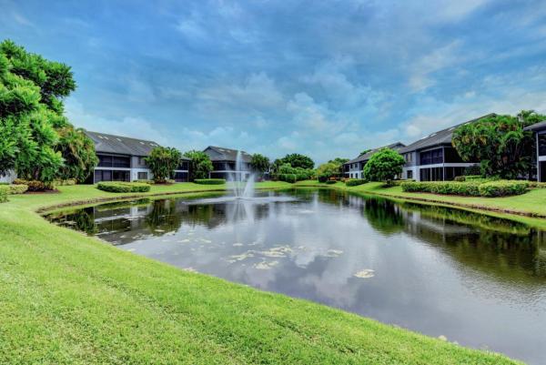 Clubside At Boca West Country Club, 21174 Clubside Dr #C, Boca Raton, Florida 33434, image 3