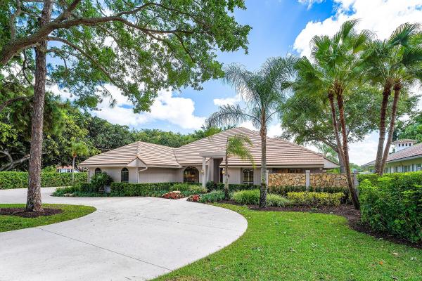 Marlwood Estates, 6 Tarrington Cir, Palm Beach Gardens, Florida 33418, image 1