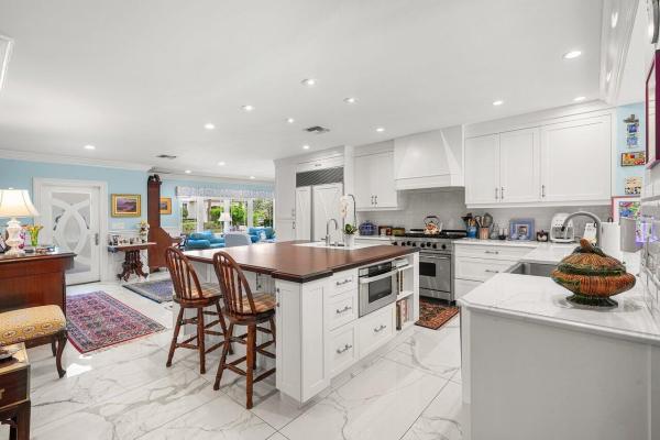 Royal Palm Yacht & Country Club, 2177 Areca Palm Rd, Boca Raton, Florida 33432, image 1