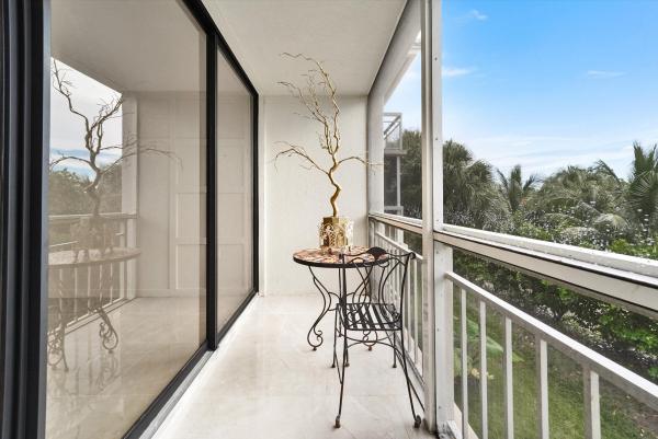 6181 Balboa Cir #303, Boca Raton, Florida 33433, image 3