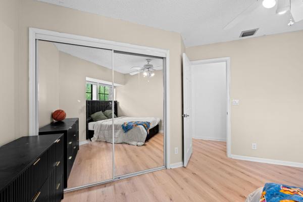 Weybridge Townhomes, 111 Weybridge Cir #D, Royal Palm Beach, Florida 33411, image 1