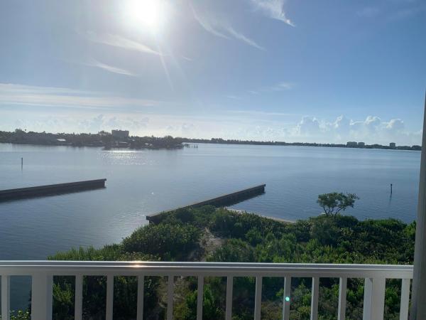 20 Harbour Isle Drive West, Fort Pierce, Florida 34949, image 1