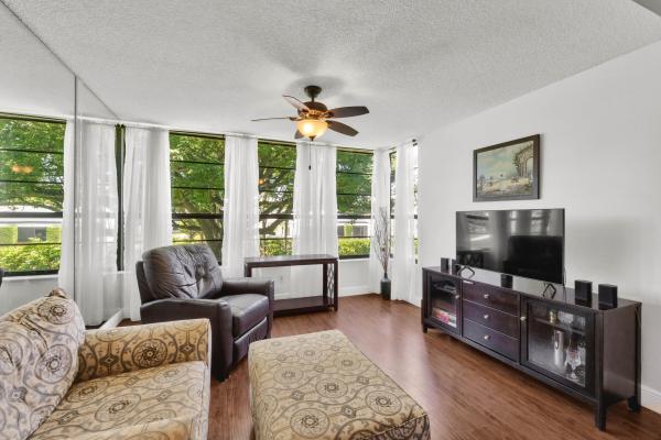 Whitehall, 3716 Whitehall Dr #202, West Palm Beach, Florida 33401, image 1
