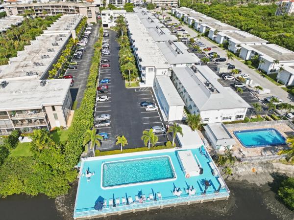 Tropicana Gardens, 4001 S Ocean Blvd #209, South Palm Beach, Florida 33480, image 1
